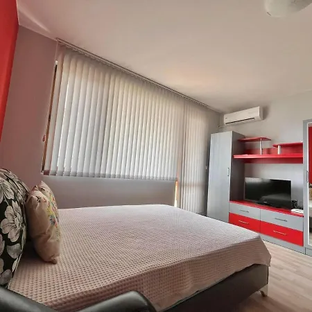 בית אירוח Sirena Holidays *